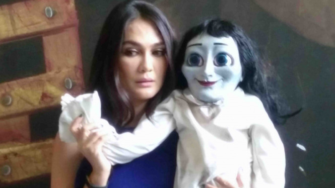 Luna Maya untuk film The Doll 2