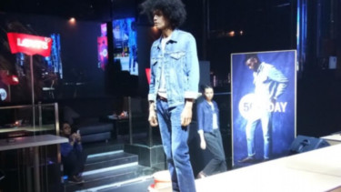 Levis