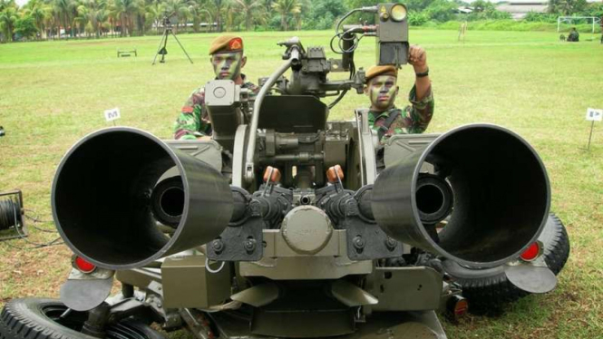 Meriam Giant Bow TNI AD