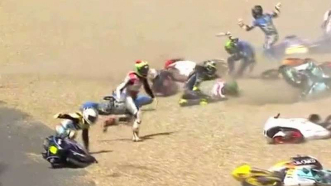 Kecelakaan di MotoGP Prancis.