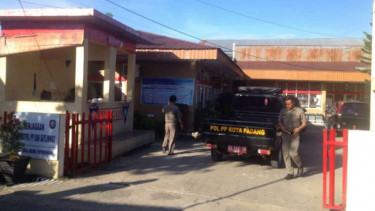 Markas Komando Satpol PP Kota Padang di Sumatera Barat setelah peristiwa penyerangan oleh oknum Polisi pada Selasa, 23 Mei 2017.