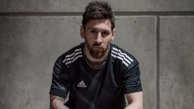 Megabintang Barcelona, Lionel Messi
