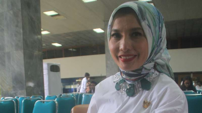 Arzeti Bilbina di PKB Movie Awards 2017