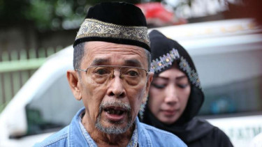 Nurzaman Zein, ayah Yana Zein