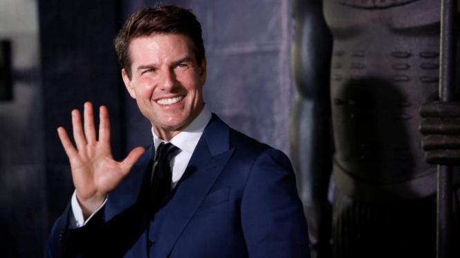 Tom Cruise