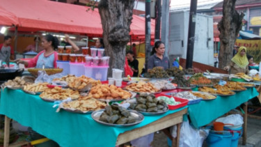 Pedagang Gorengan 