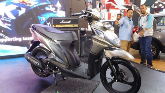 Suzuki Nex.