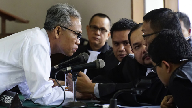 Sidang Perdana Buni Yani