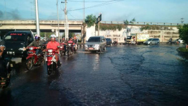 Banjir Rob di Semarang.