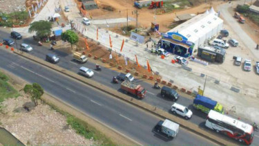 Lalu lintas di Tol Batang-Gringsing, Jawa Tengah, pada Selasa, 20 Juni 2017.