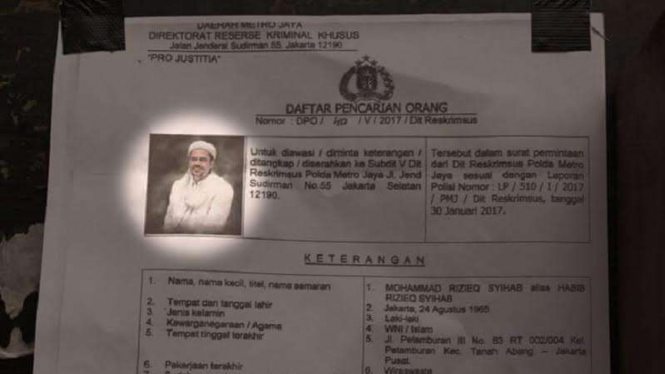 Foto buronan (DPO) tersangka dugaan pornografi, Habib Rizieq. 