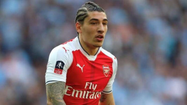 Bek sayap Arsenal, Hector Bellerin