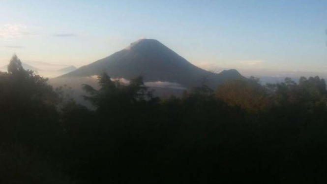 Pemandangan di Bukit Sikunir, Dieng, beberapa waktu lalu.
