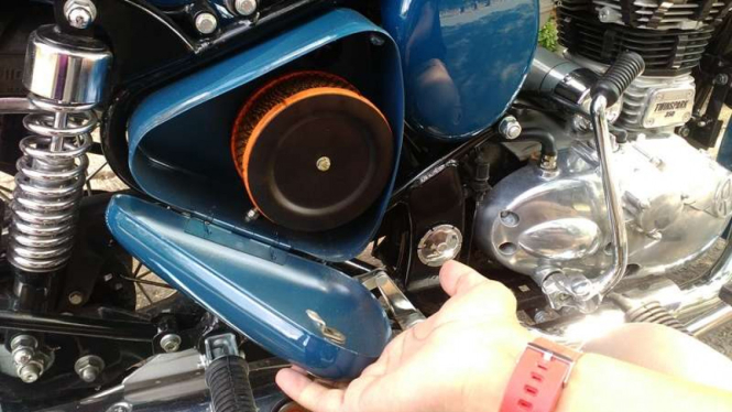 Rumah filter udara Royal Enfield Classic 350.