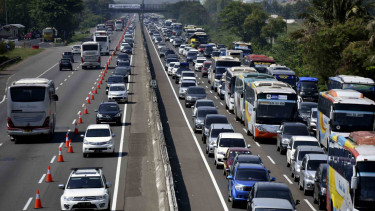 Pantauan kemacetan di Tol Cikampek.