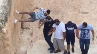 Dabke Challenge Menari di Dinding Gaya Spider-Man jadi Viral