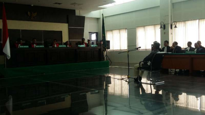 Sidang lanjutan Buni Yani di Pengadilan Negeri Kelas 1A Bandung, Jawa Barat.