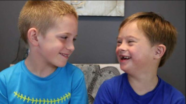 Griffin dan Turner Scott