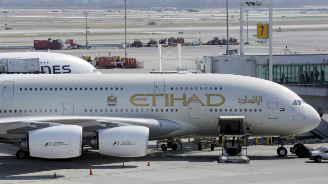 pesawat terbang - etihad - arab saudi - maskapai
