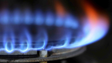 nyala api - kompor - api biru - gas bisa jadi sumber racun CO