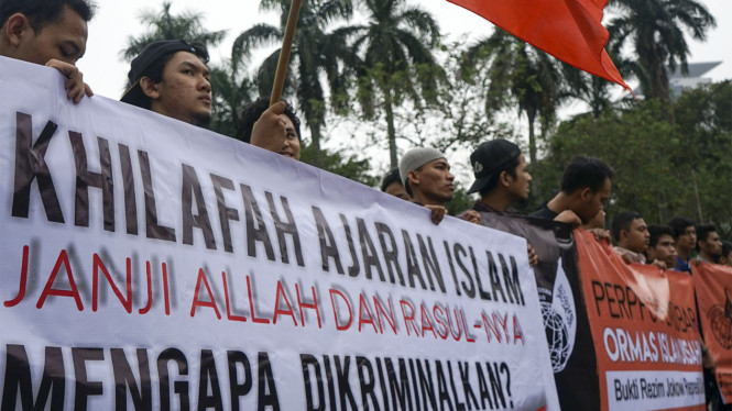 Aksi tolak pembubaran HTI
