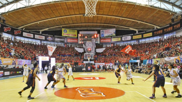 Ilustrasi pertandingan Honda DBL