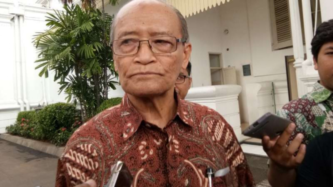 Ahmad Syafii Maarif atau Buya Syafii