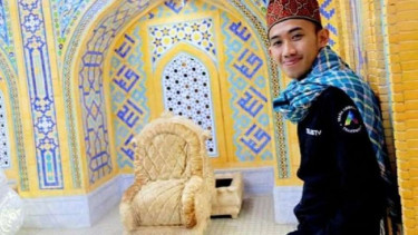 Syamsuddin Nur alias Ustaz Syam.
