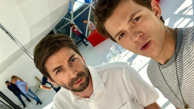 Jon Watts dan Tom Holland
