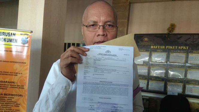Ketua tim Advokasi Universitas Brawijaya, Prija Djatmiko di Polres Malang Kota