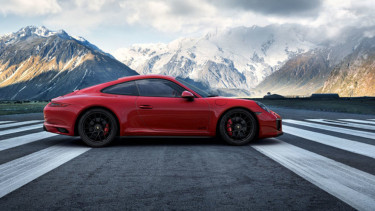 Porsche 911 Carrera GTS