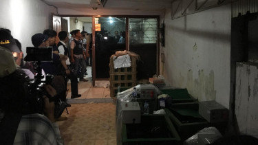 Penggerebekan gudang sabu 300 kg di Muara Karang, Rabu malam, 26 Juli 2017.