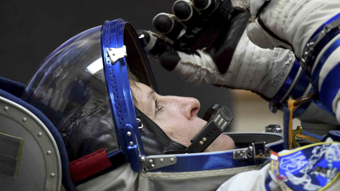 Astronot luar angkasa