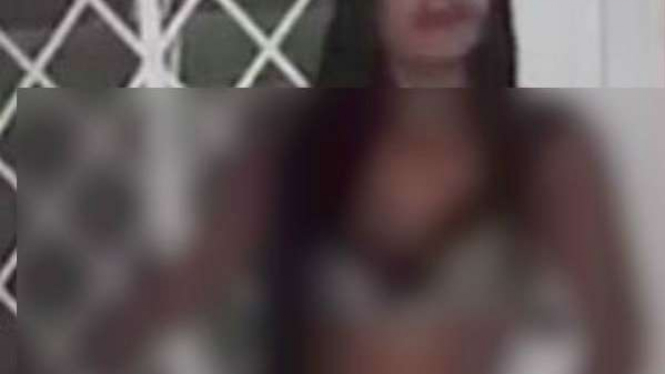 Katherine Martinez disuruh polisi menari bugil di depan tahanan