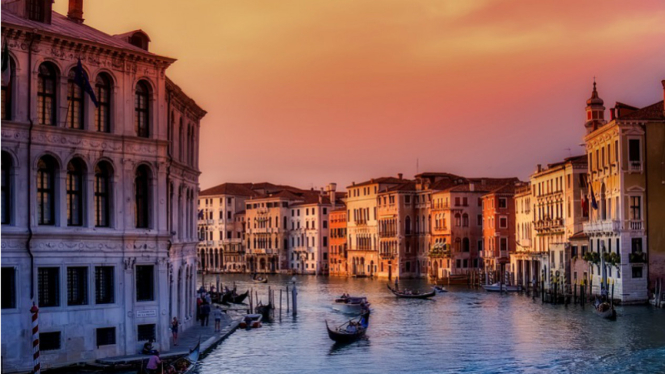 Venesia.