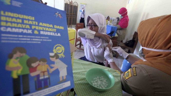 Pemberian Vaksin Campak Rubella