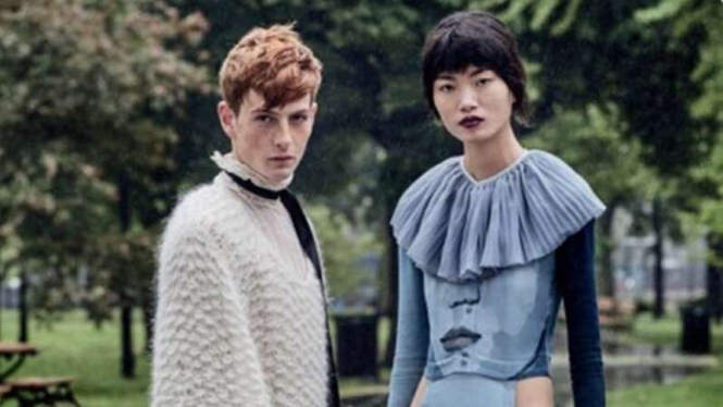 Dakota Lohan di Vogue China