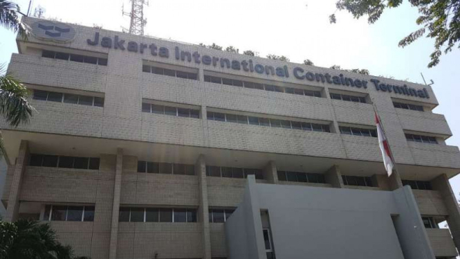 Kantor Jakarta International Container Terminal (JICT)