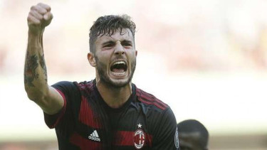 Penyerang AC Milan, Patrick Cutrone