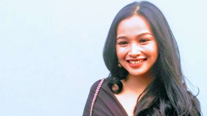 Tya Arifin