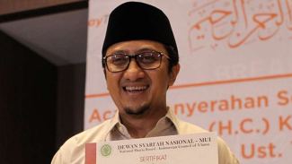 Profil dan Perjalanan Karier Ustaz Yusuf Mansur