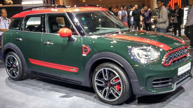 MINI Countryman terbaru meluncur di GIIAS 2017.