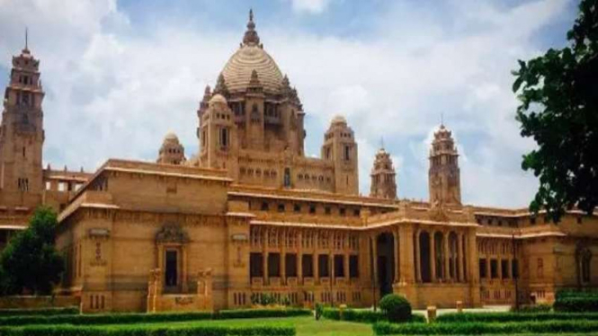 Istana Umaid Bhawan di Kota Jodhpur, India.