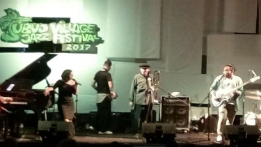 Penampilan Benny Likumahuwa di Ubud Jazz Festival 2017