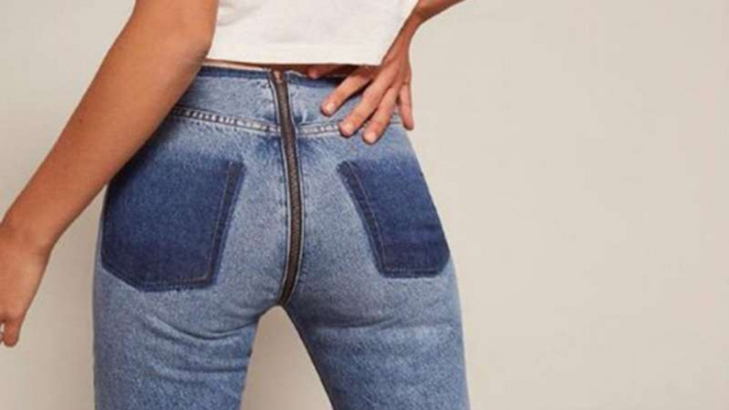 Celana zipper belakang
