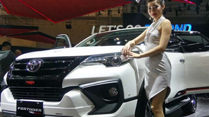 Toyota Fortuner TRD Sportivo terbaru