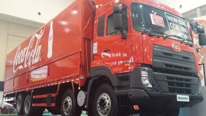 UD Trucks Quester 8x2R