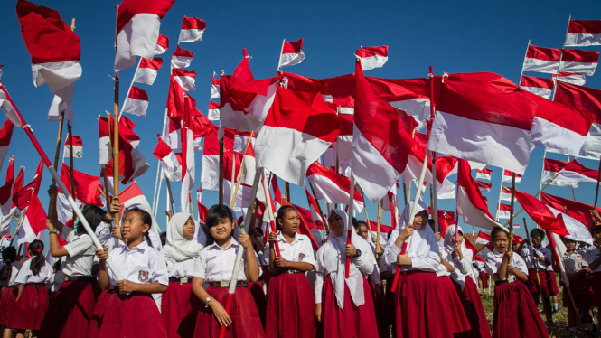 Pesta Bendera Merah Putih.