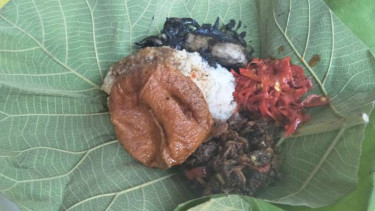 Nasi Jamblang