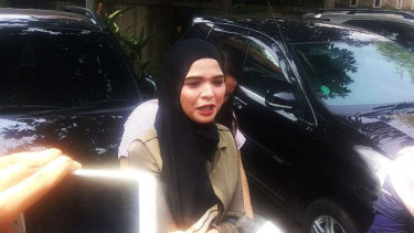 Rosmanizar istri Enji